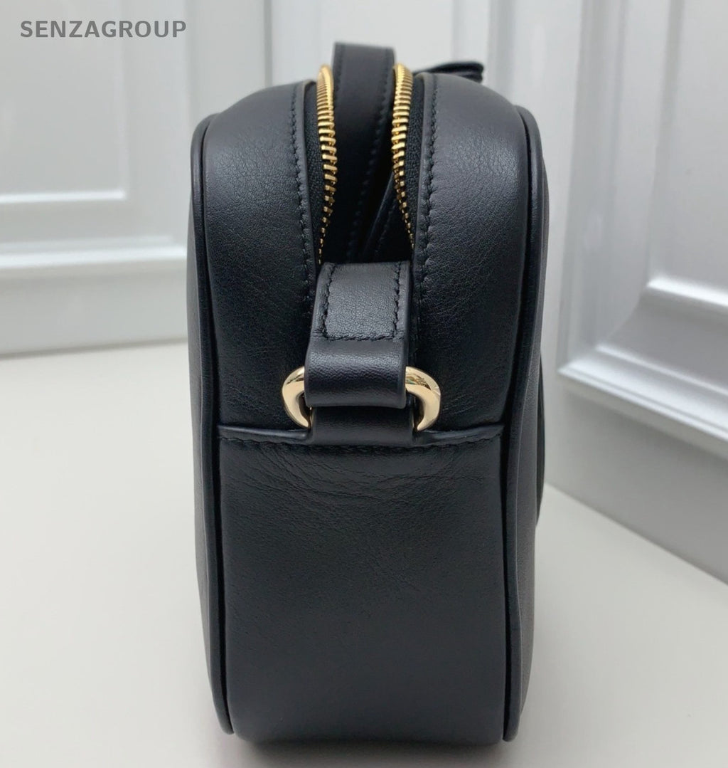 Gucci SOHO Disco Bag Shoulder Bag Black Gold Used Women Classic