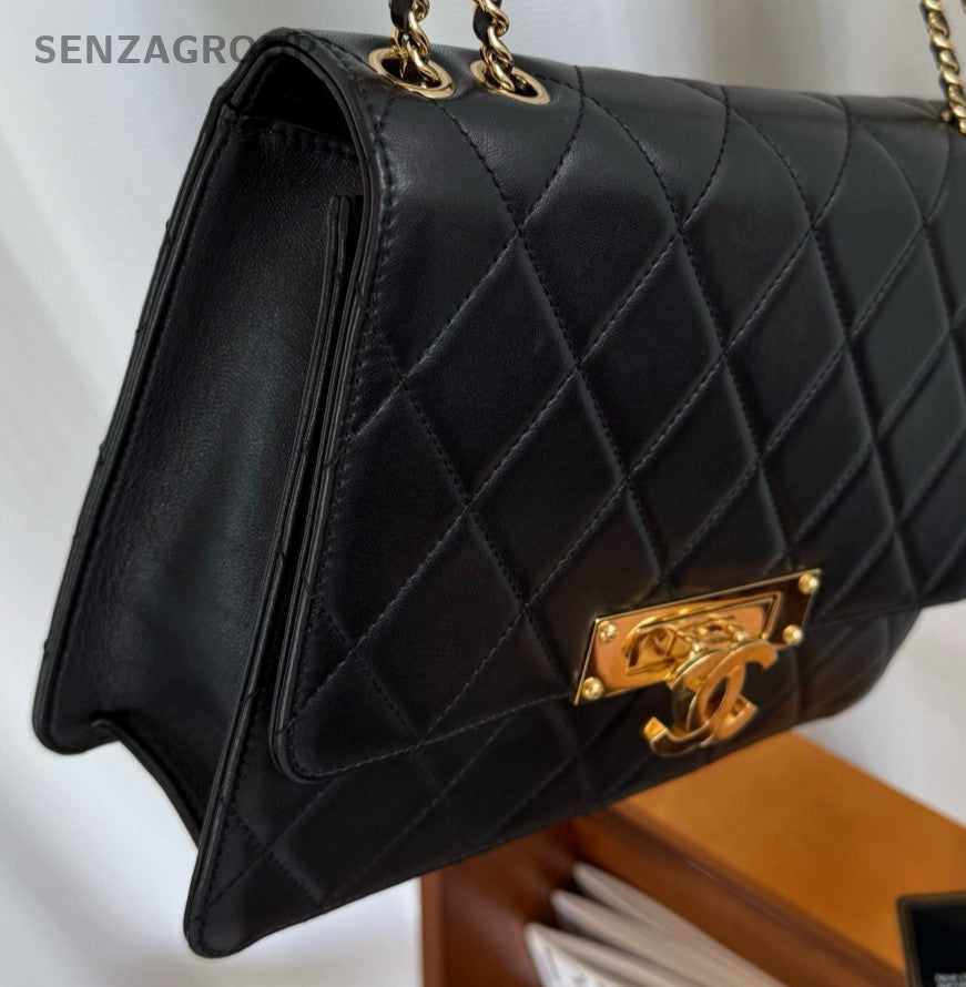 Chanel Classic Flap Chain Diamond Black Gold Shoulder Bag Used Women Designer