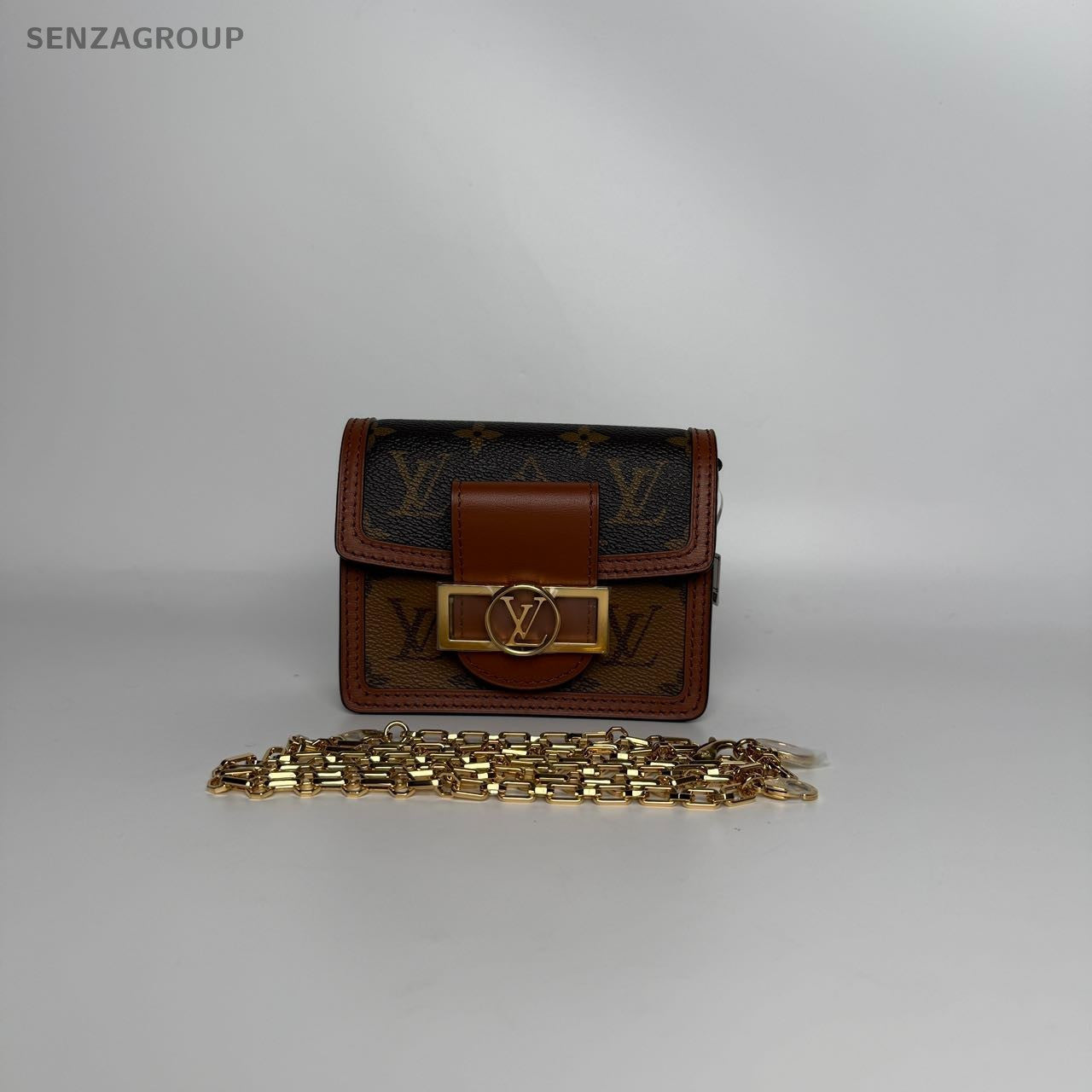 SJ0001 Louis Vuitton dauphine supermini