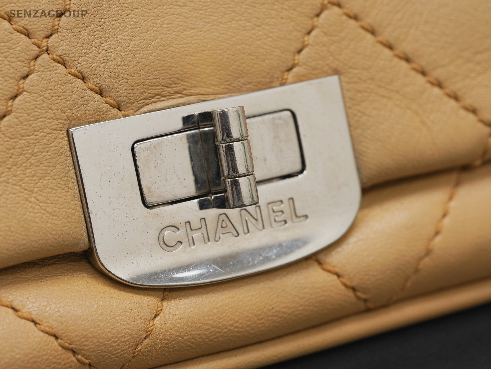 CHANEL 2.55 Diamond pattern Chain Shoulder bag Women