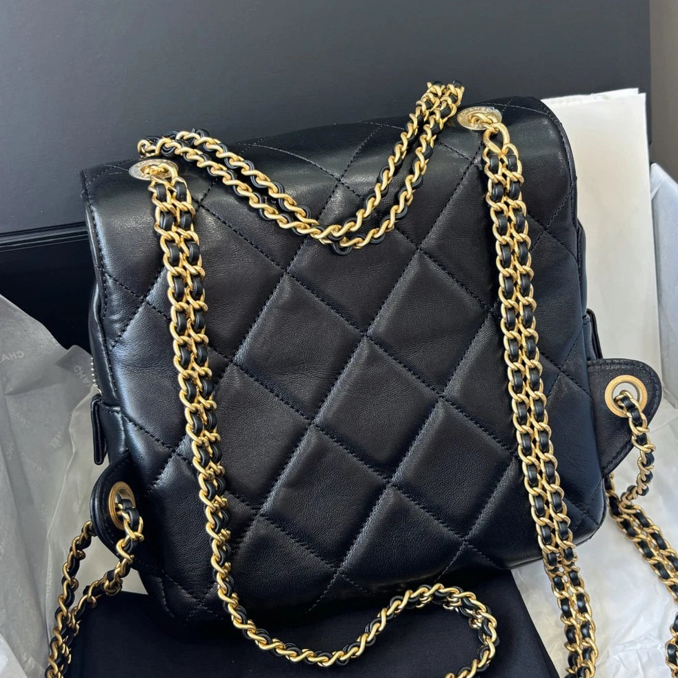 Excellent Chanel Ado Lambskin Gold Chain Black Diamond Backpack Chip Version