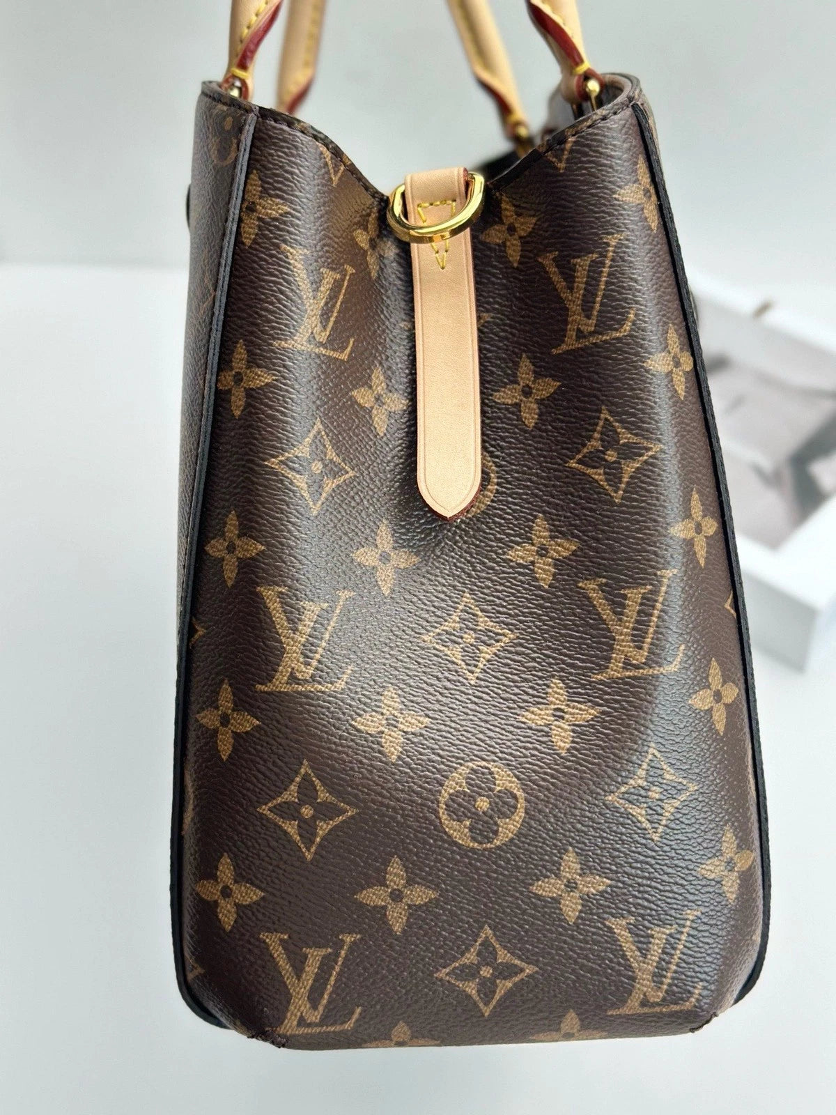 New Louis Vuitton Montaigne MM Monogram Canvas Calfskin Handbag Shoulder Bag