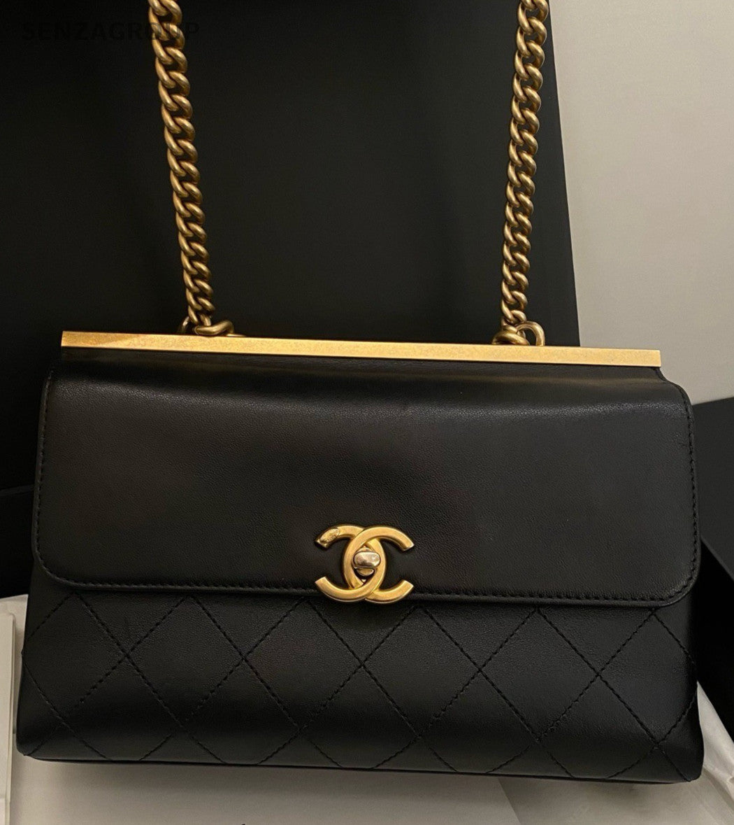 Chanel Lambskin Chain Shoulder Bag Black Gold Used Women Classic