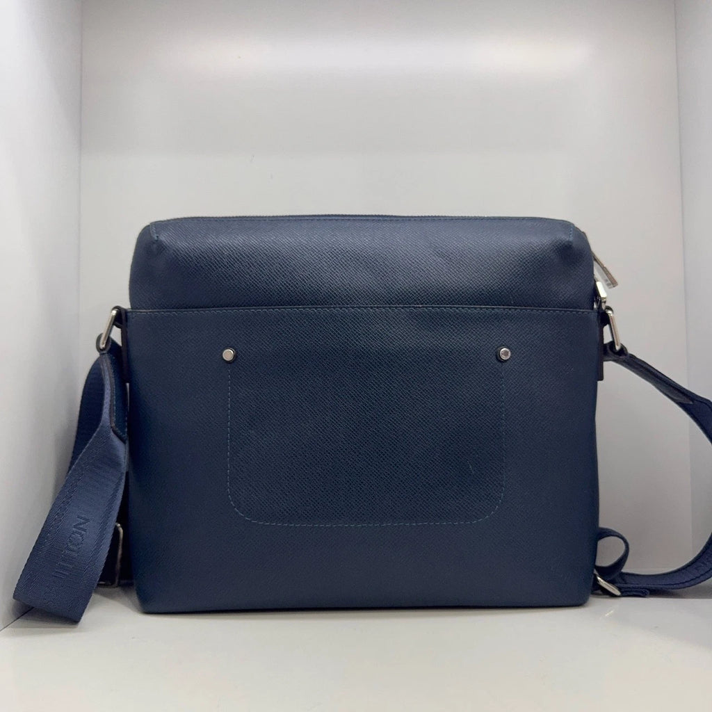 Louis Vuitton Blue Calfskin Messenger Shoulder Crossbody Bag For Women