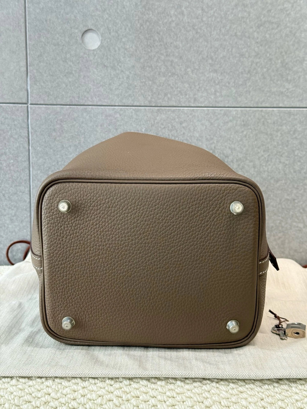 Hermes Picotin22 Bucket Bag Grey Silver Hardware For Women