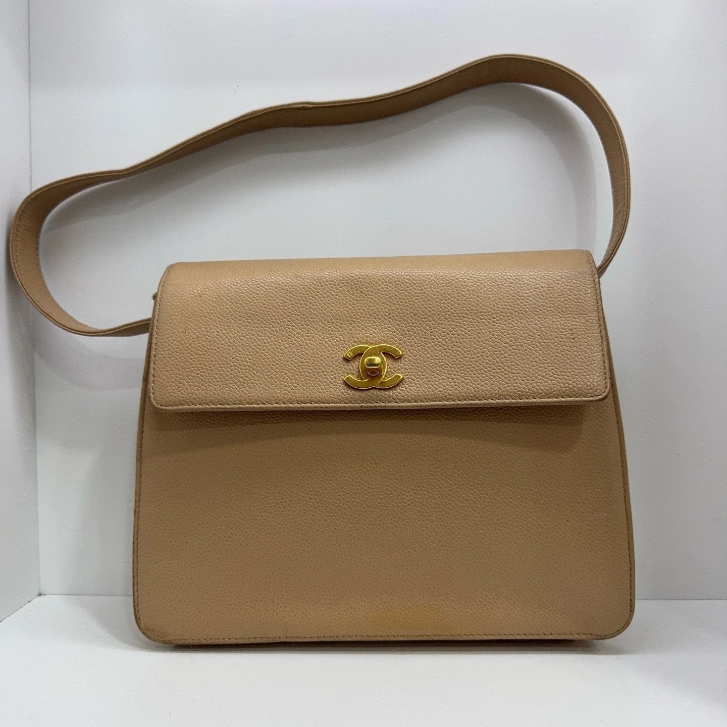CHANEL Beige Kelly Shoulder Handbag for Women