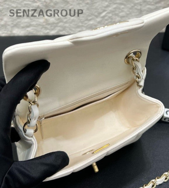 Chanel Diamond Chain Shoulder Bag Crossbody White Gold Women Classic