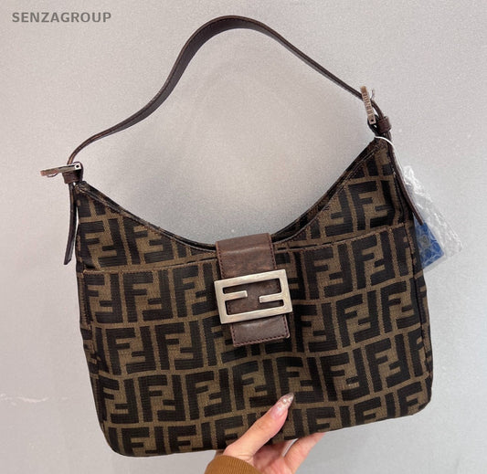 Fendi Baguette Vintage Top Handle Bag Shoulder Bag Brown Silver Women Classic