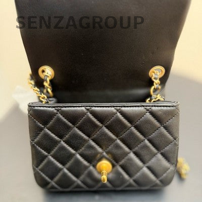 Chanel Quilted Chain Shoulder Bag Black Gold Classic Fashion Women