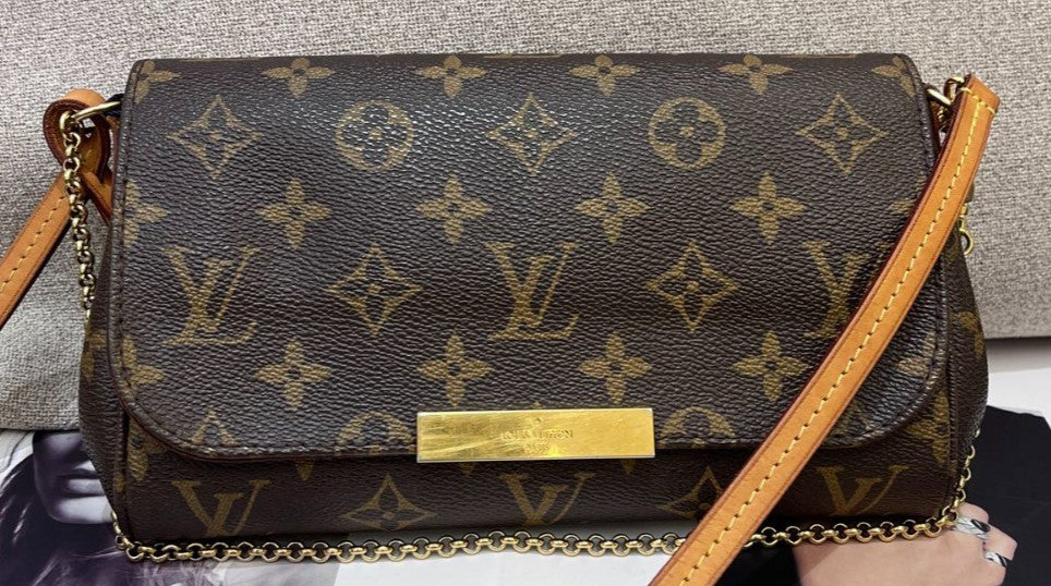Louis Vuitton Favorite PM Monogram Shoulder Bag Crossbody Brown Gold Women