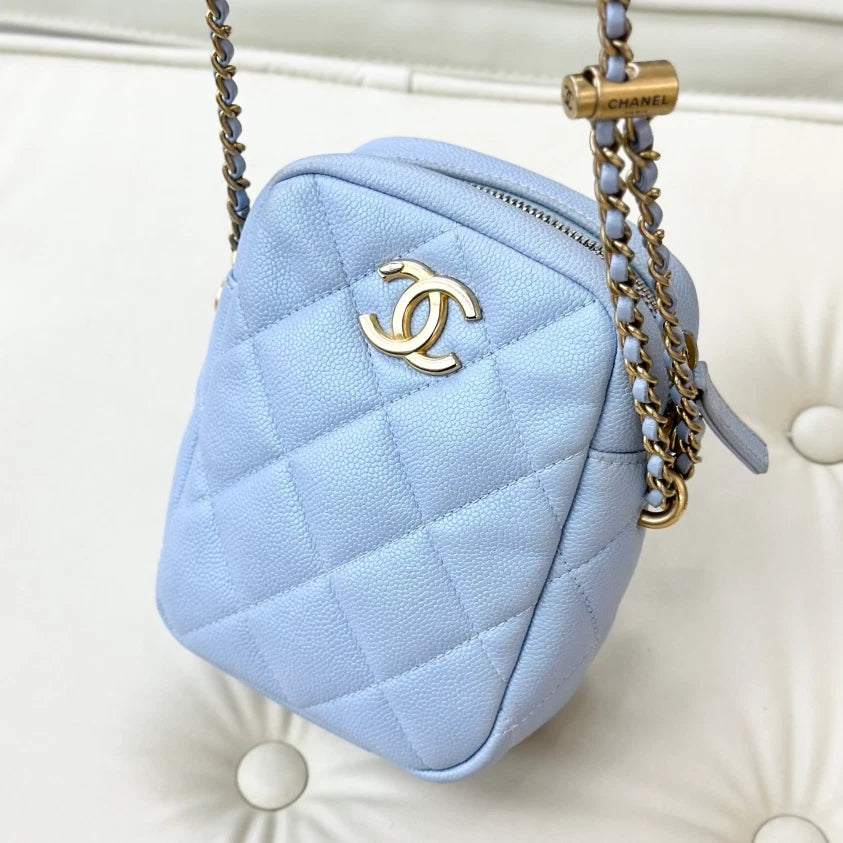 Chanel Calfskin Diamond Chain Crossbody Blue Gold Used Women Classic S