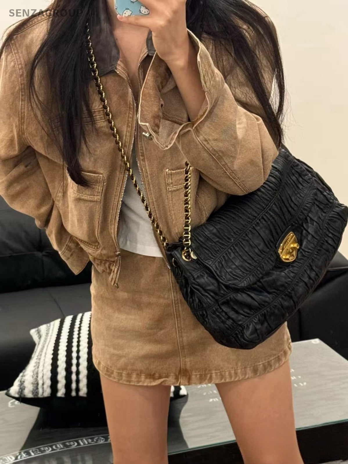 PRADA XXL Hobo Wrinkled patterns Chain Shoulder bag Black Gold Women