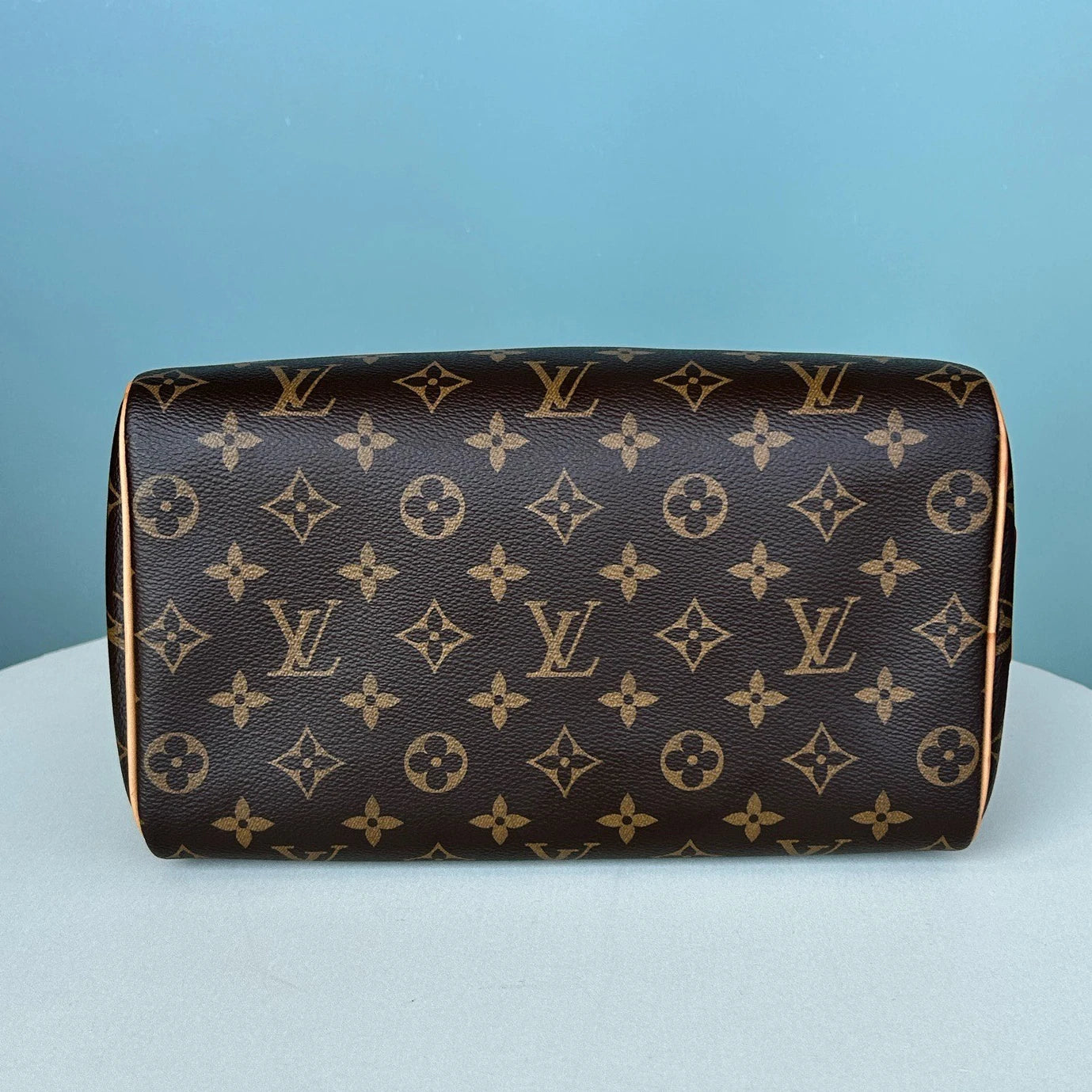 Louis Vuitton Dopp Kit Monogram Clutch Brown Gold Women Classic