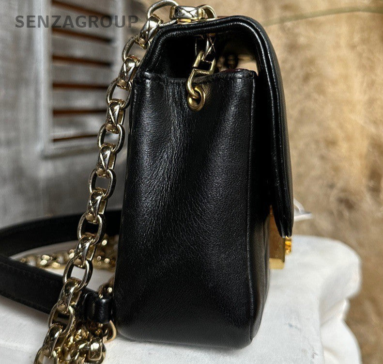 Chanel Diamond Mini Lambskin Chain Shoulder Bag Crossbody Black Gold Women