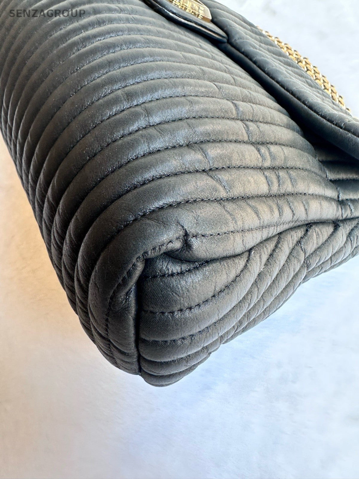 Chanel Calfskin Chain Shoulder Bag Crossbody Black Gold Women Classic