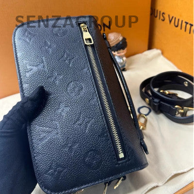 LV Black Gold All Leather Messenger Chain Crossbody Bag Women Fashion