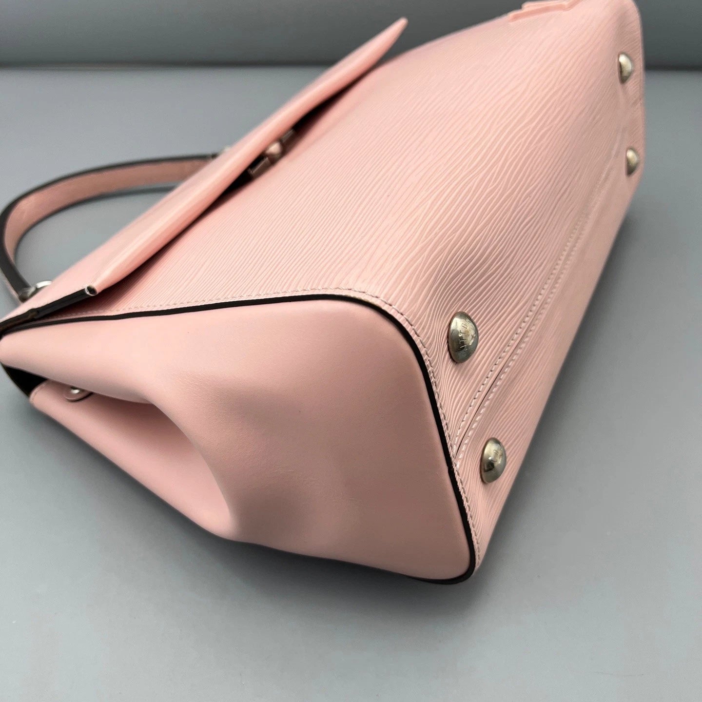 Louis Vuitton Cluny Epi Leather Pink Silver Top Handle Excellent