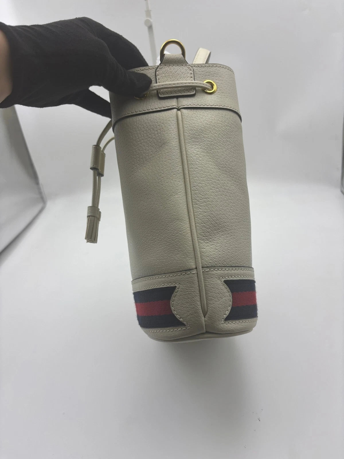 GUCCI White Bucket Bag for Women