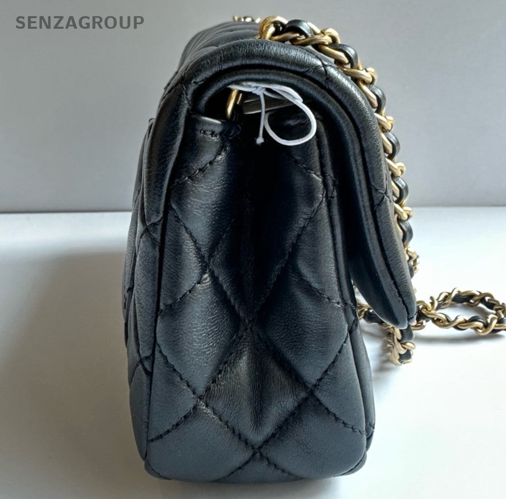Chanel Classic Flap Mini Chain Shoulder Bag Crossbody Black Gold Women Fashion