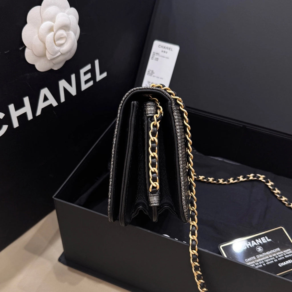 CHANEL Women's Black Gold Lizard Calfskin Accordion Bag