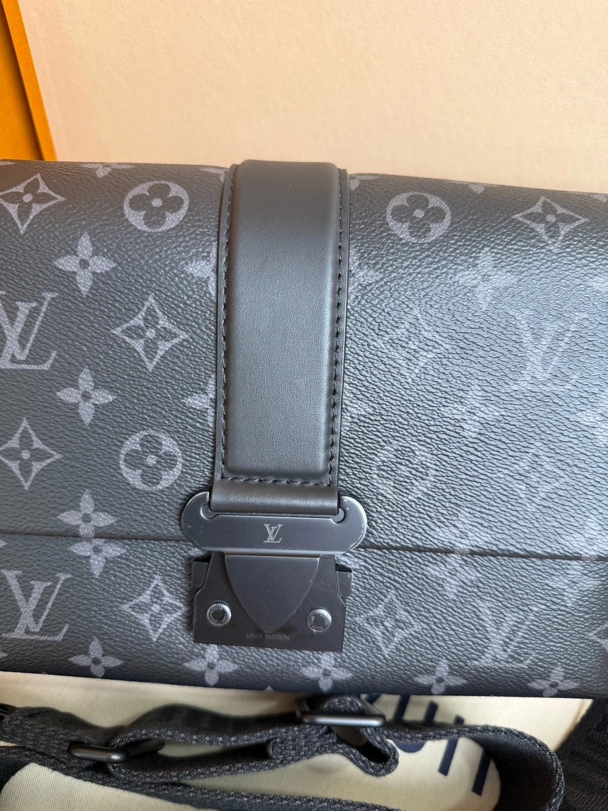 Louis Vuitton Black Canvas Crossbody Messenger Bag For Women