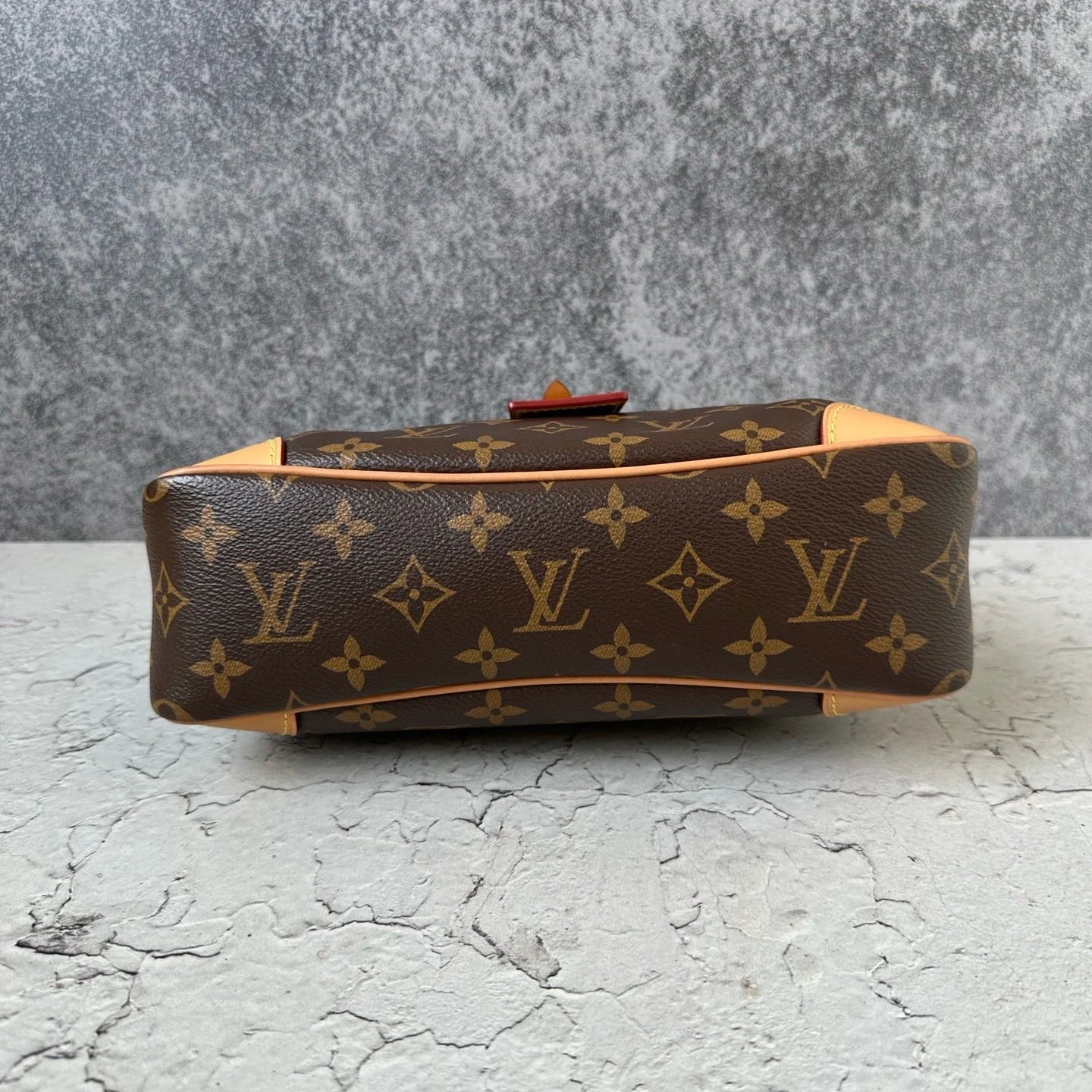 Louis Vuitton Odeon PM Monogram Canvas Shoulder Bag Crossbody Gold Hardware