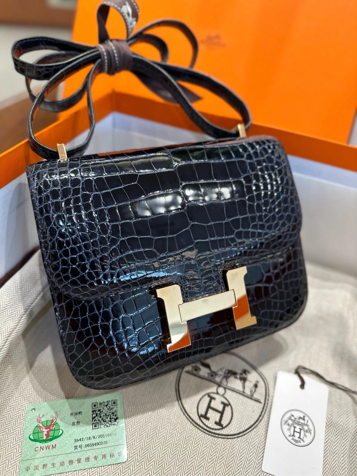 Hermes Midnight Blue Rose Gold Constance19 Bag Women
