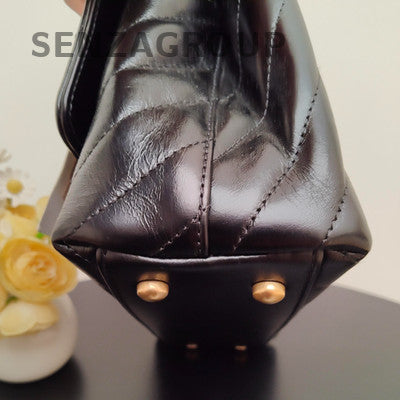 Chanel Messenger Chain Crossbody Shoulder Bag Black Gold Women's Fashion