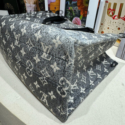 Louis Vuitton Onthego MM Denim Monogram Grey Tote Bag Women's Classic