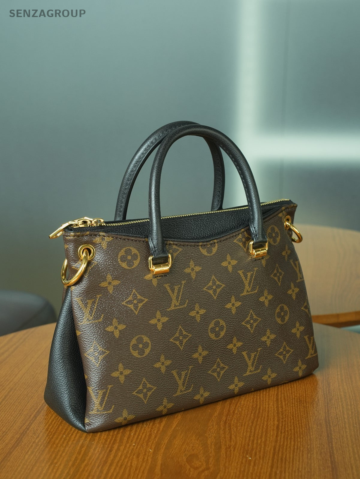 Louis Vuitton M42960 Monogram Pallas BB Shoulder Bag