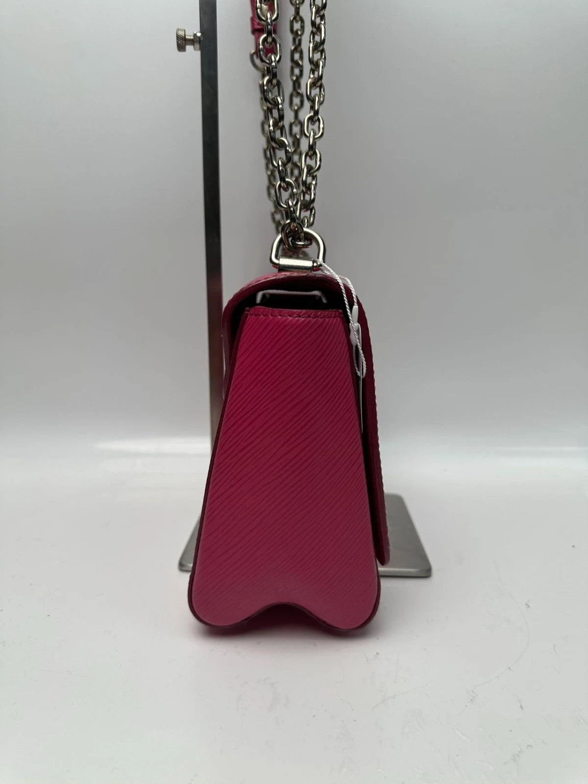 sj0001 DL00020 LV Twist MM epi