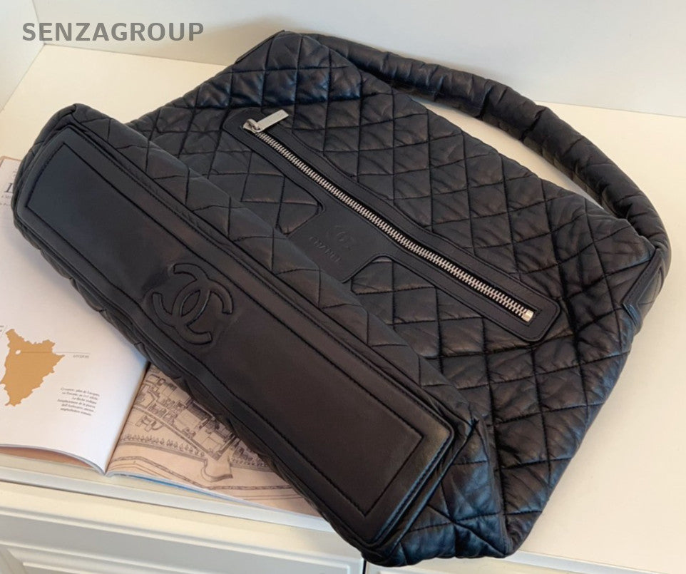 CHANEL Hobo Diamond pattern All Black sportline Shoulder bag Women Black