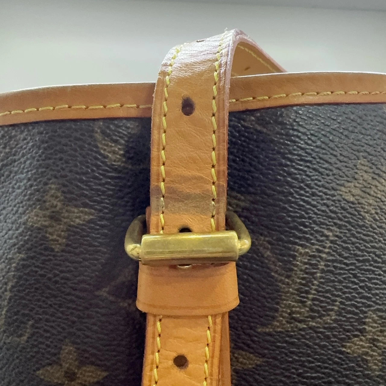Authentic Louis Vuitton Monogram Canvas Bucket Shoulder Bag For Women