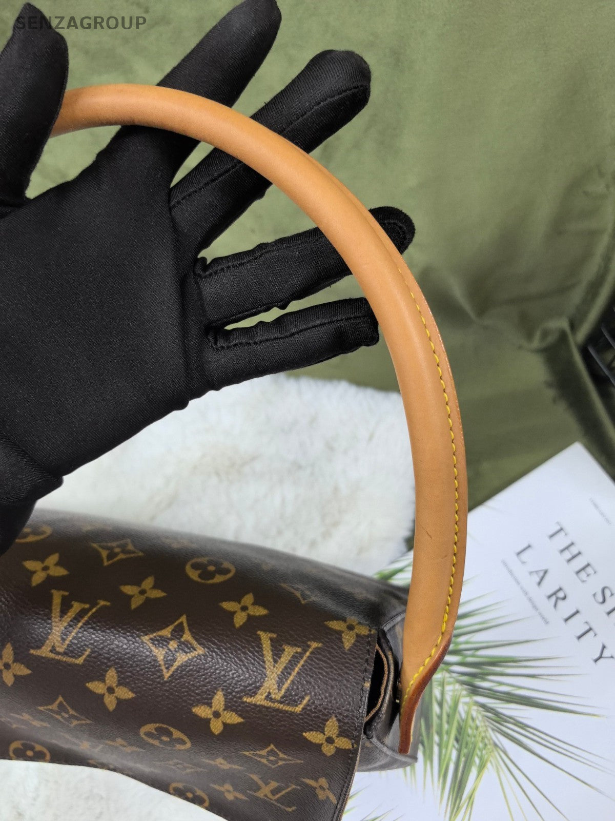Louis Vuitton Looping PM Monogram Top Handle Shoulder bag Women Vintage Classic