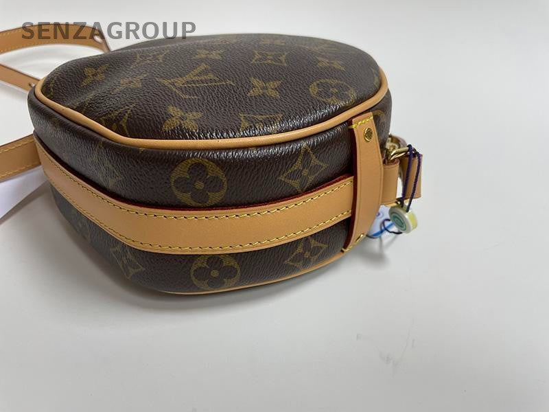 SJ0001 LV Boite Chapeau Souple round bag
