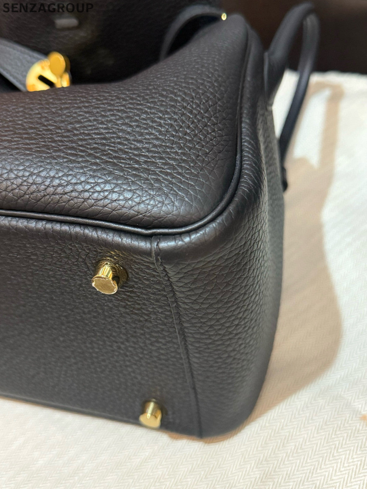 Hermes Lindy 26 Bag Black Gold Togo Leather Handbag Shoulder Bag Women