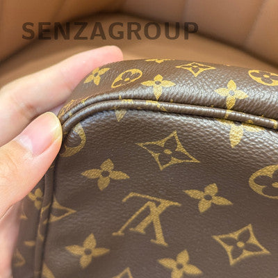 Louis Vuitton Monogram Zip Shoulder Crossbody Bag Brown Green Gold Classic Women