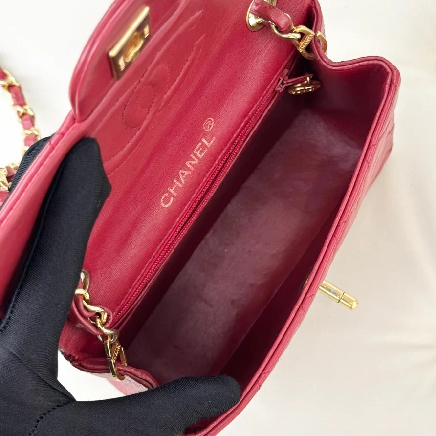 Chanel Vintage Lambskin Chain Shoulder Crossbody Bag Red Gold Women S