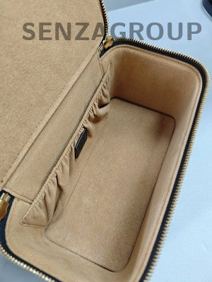 MCM Black Gold Zipper Cosmetic Case Handbag Women's Classic Fashion