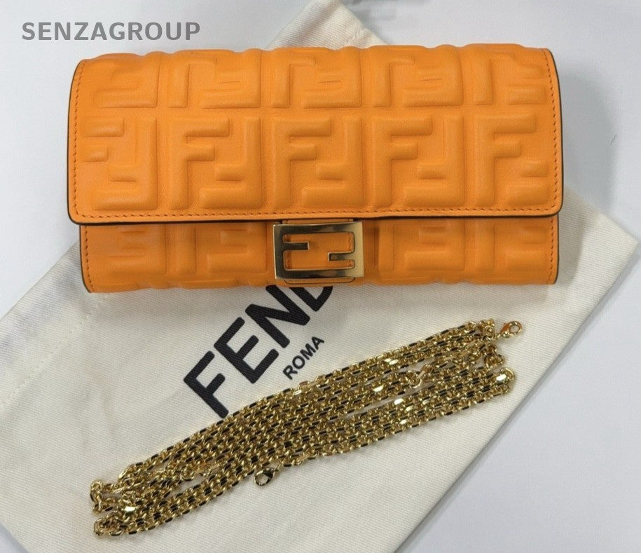 FENDI Relief sculpture Logo Chain Shoulder bag Crossbody Women Orange