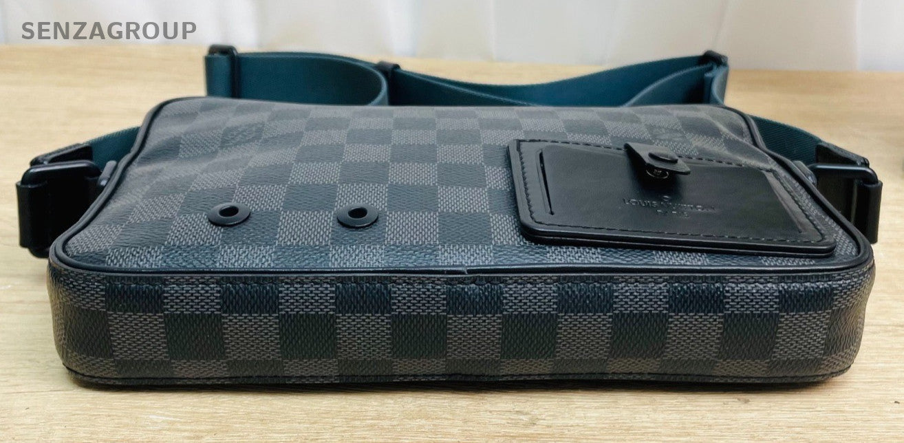 Louis Vuitton Alpha Damier Ebene Shoulder bag Crossbody Black
