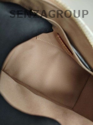 Louis Vuitton Speedy 20 Monogram Handbag - Classic Women's Shoulder Bag