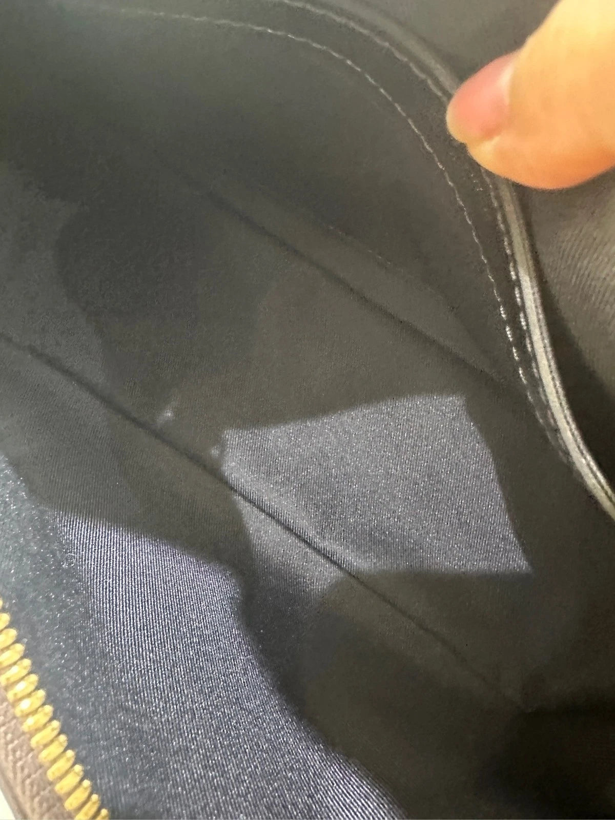 Louis Vuitton Black Leather Shoulder Crossbody Bag For Women