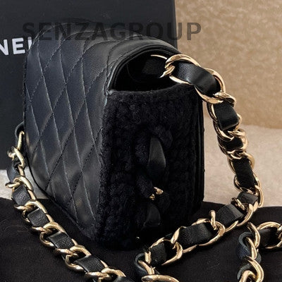 CHANEL 22 Black Calfskin Quilted Camera Bag with Gold Chain Strap