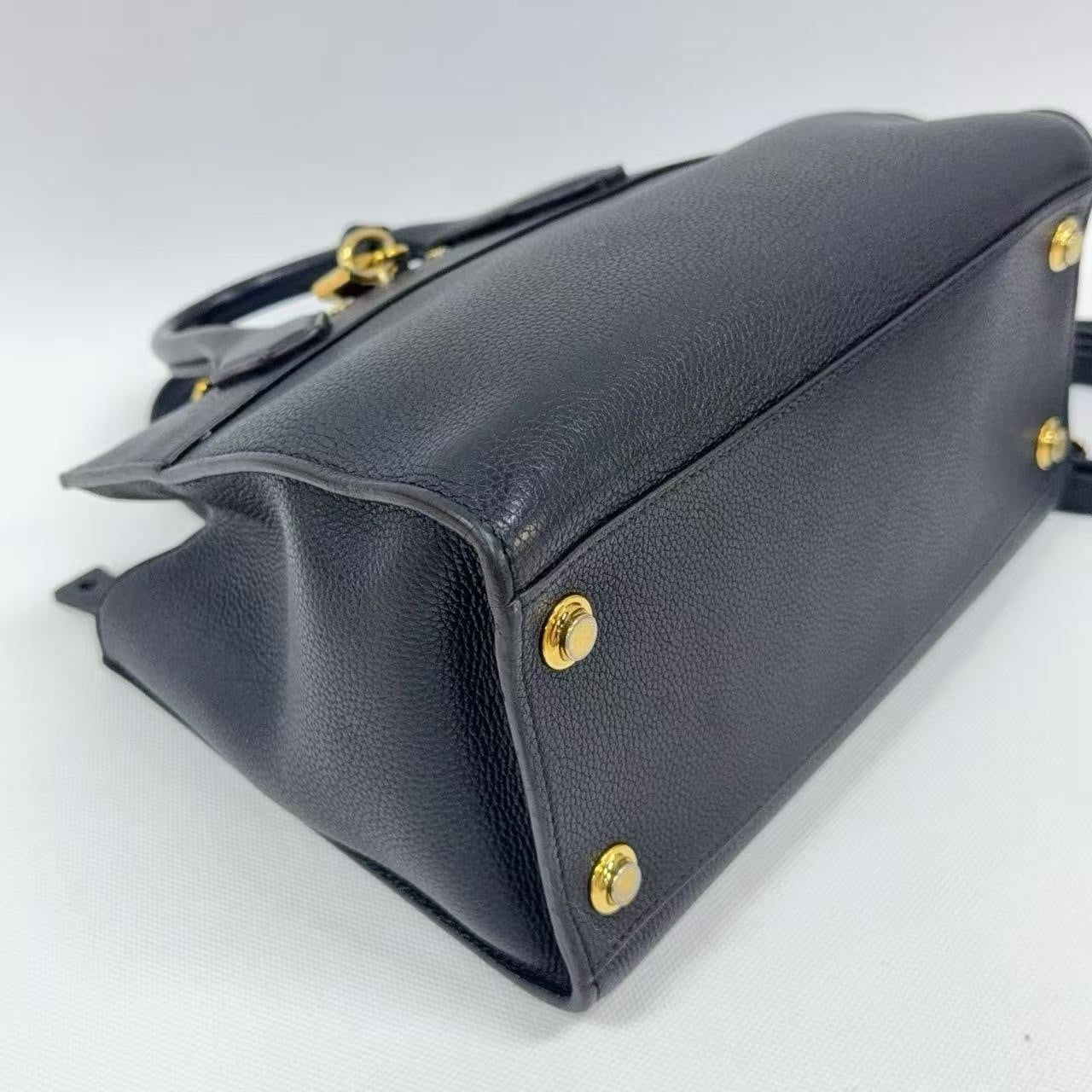 Louis Vuitton City Black Silver Zipper Handbag Women's Classic Fashion