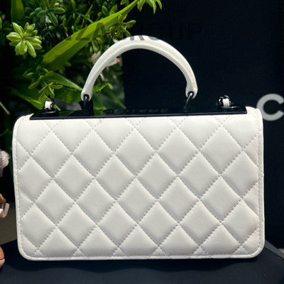 Chanel Trendy CC 24B White Leather Shoulder Bag with Chain Strap
