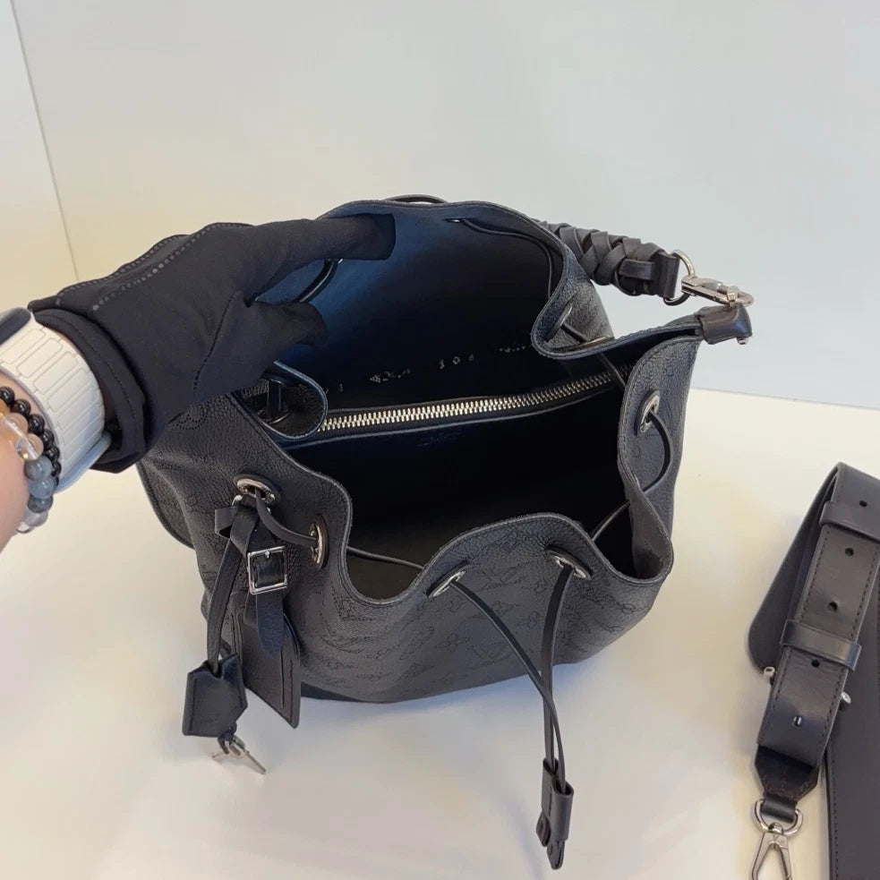 Louis Vuitton Muria Calfskin Bucket Top Handle Shoulder Bag Black Silver