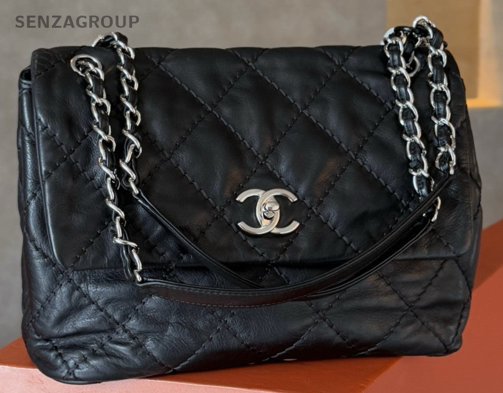 Chanel Classic Flap Chain Shoulder Bag Silver Black Diamond Pattern Women