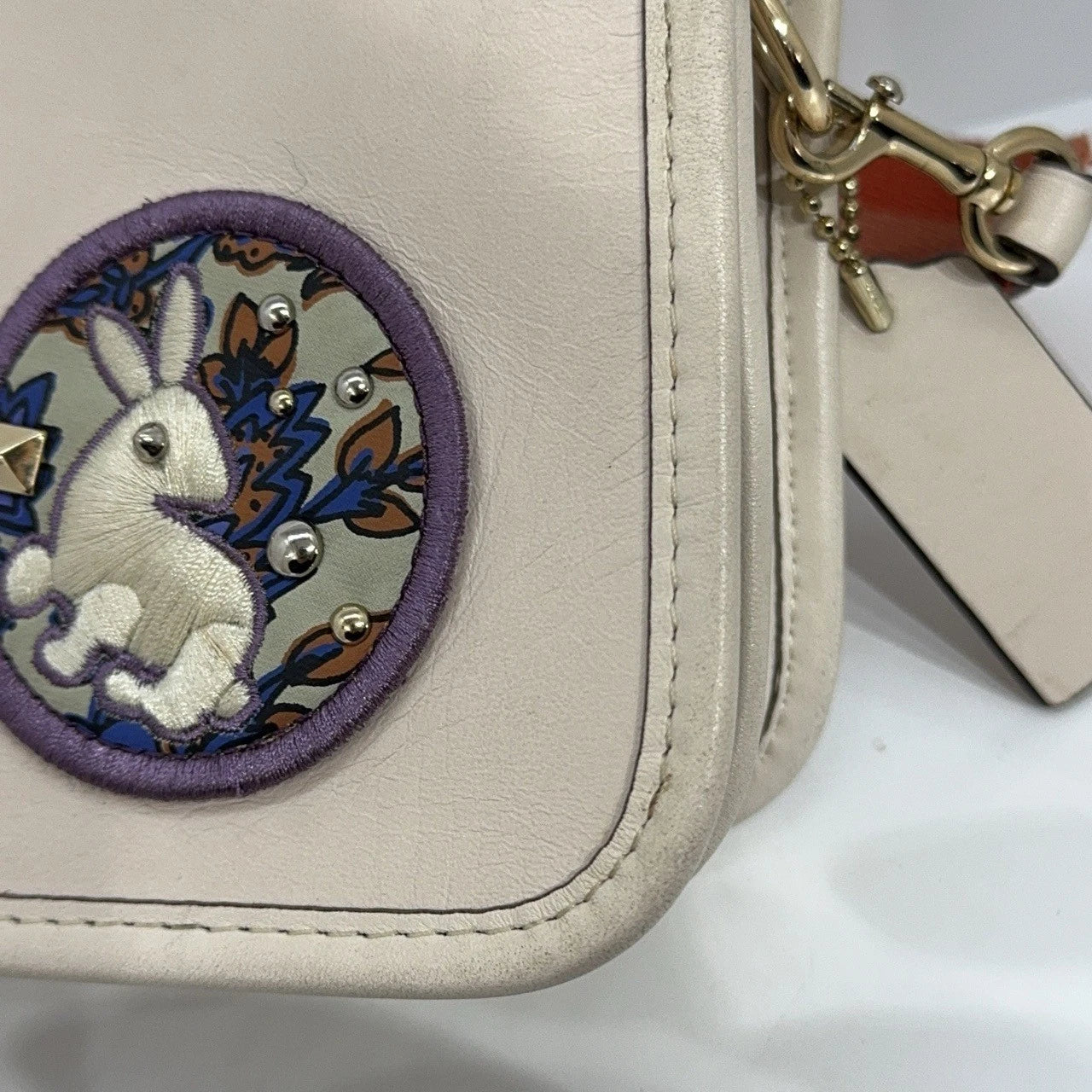 Coach White Leather Rabbit Star Embroidered Shoulder Crossbody Women
