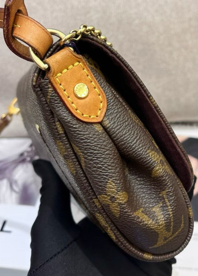 Louis Vuitton Favorite PM Monogram Shoulder Bag Crossbody Brown Gold Women